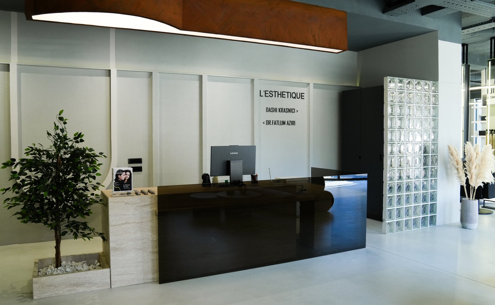 L'Esthetique - Dr. Fatlum Aziri and Dashi Krasnici